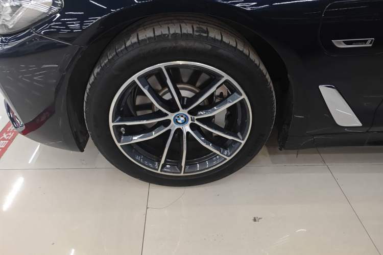 Used BMW 5 Series New Energy 2022 Second Facelift 535Le Pioneer Edition M Sport Package Exterior 7