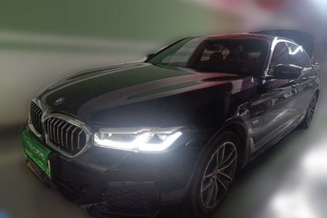 Ojetý BMW 5 Series New Energy 2022 Second Facelift 535Le Luxury Package
