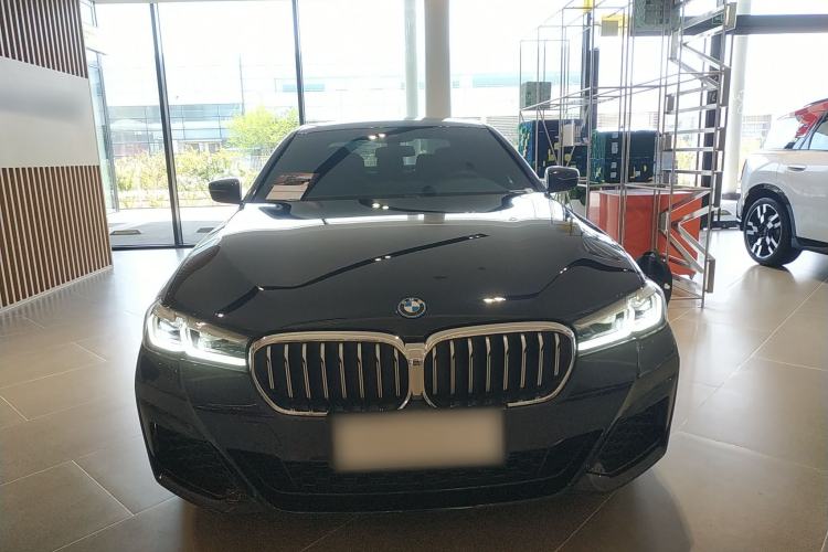 Used BMW 5 Series New Energy 2022 Second Facelift 535Le M Sport Package Front