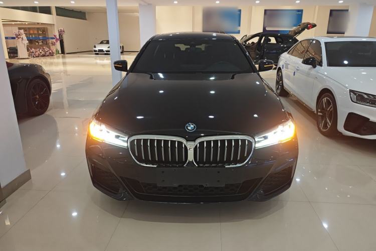 Used BMW 5 Series New Energy 2022 Restyled 535Le M Sport Package Front