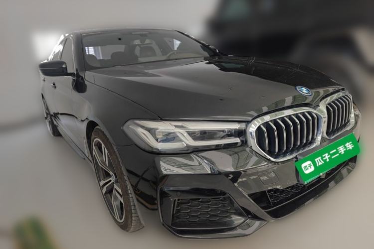 Used BMW 5 Series New Energy 2022 535Le Pioneer Edition M Sport Package Front Right 45 Deg