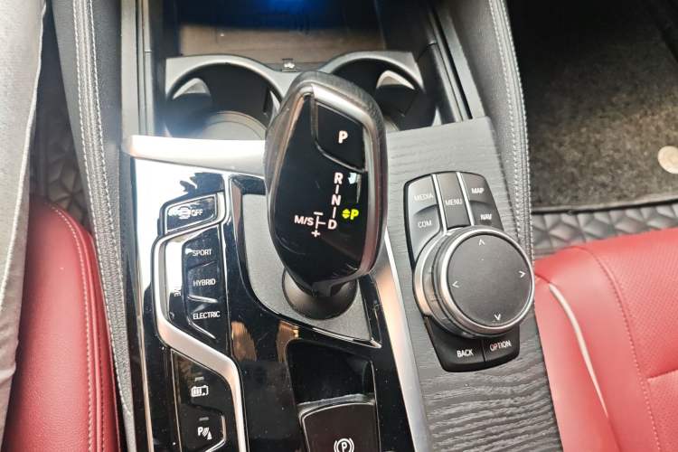 Used BMW 5 Series New Energy 2022 Restyled 535Le M Sport Package Gear Lever