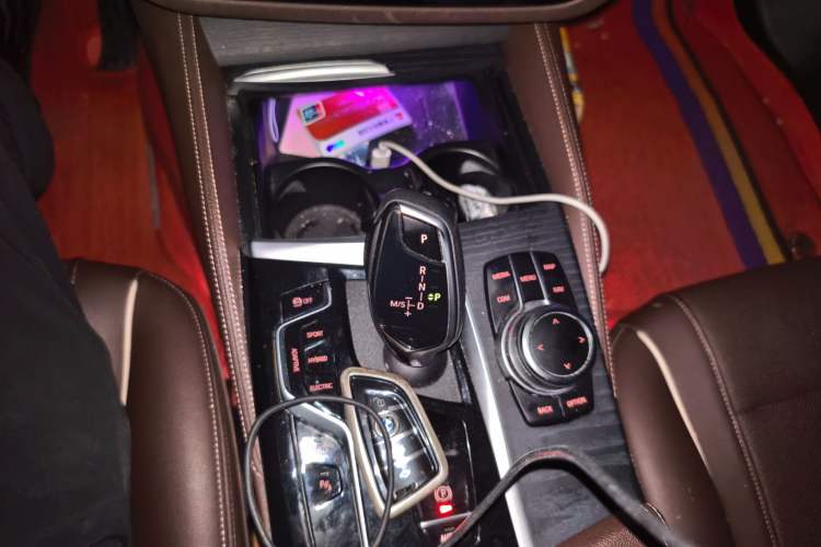 Used BMW 5 Series New Energy 2022 535Le M Sport Package Gear Lever