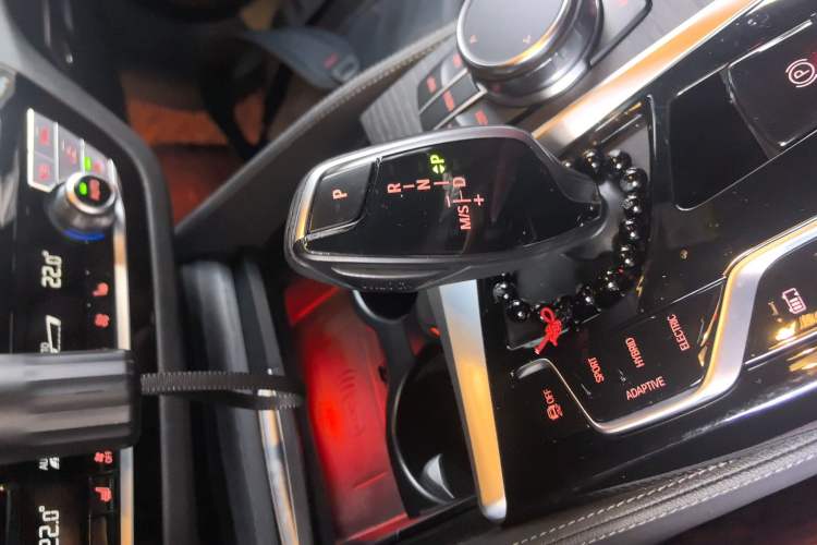 Used BMW 5 Series New Energy 2022 Second Facelift 535Le M Sport Package Gear Lever