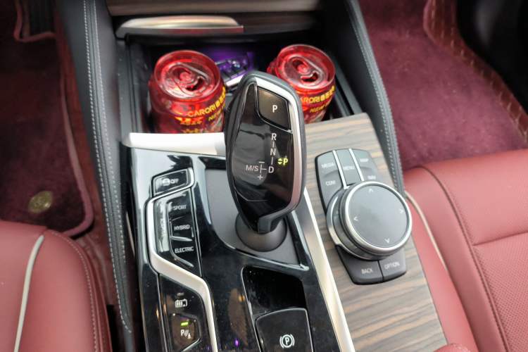 Used BMW 5 Series New Energy 2022 Updated Version 535Le Luxury Package Gear Lever