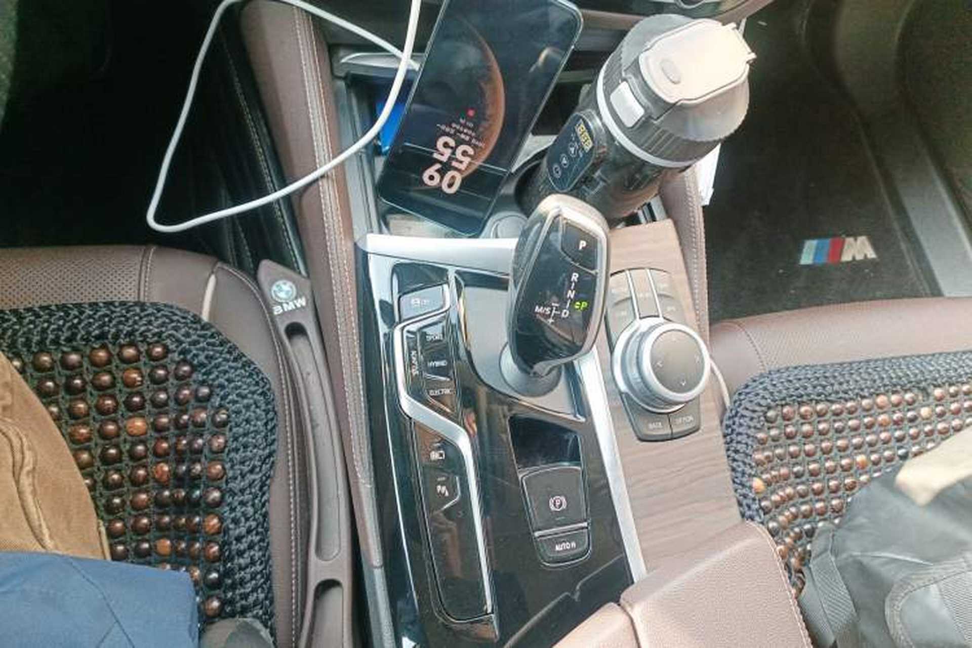Used BMW 5 Series New Energy 2022 535Le Luxury Package Gear Lever