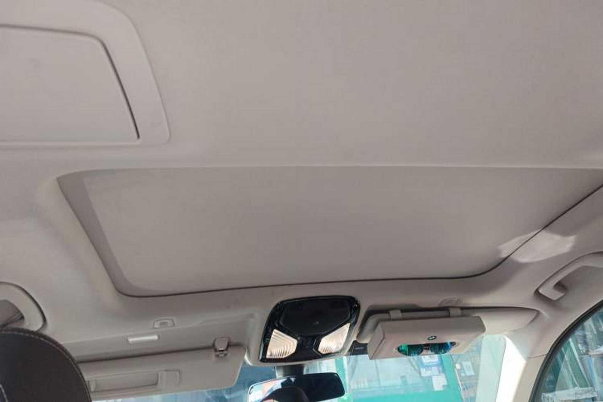 Used BMW 5 Series New Energy 2022 535Le Luxury Package Headliner