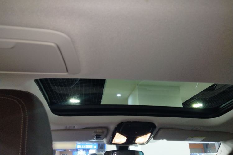 Used BMW 5 Series New Energy 2022 Updated Version 535Le Luxury Package Headliner