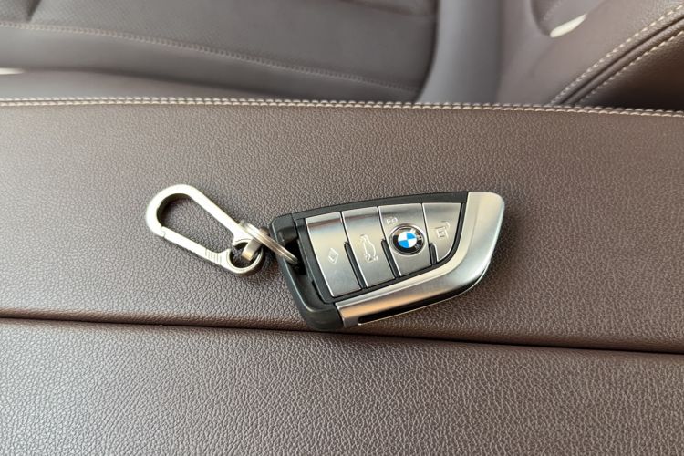 Used BMW 5 Series New Energy 2022 Second Facelift 535Le Luxury Package Interior 1