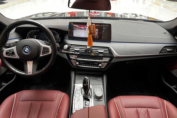 Used BMW 5 Series New Energy 2022 Second Facelift 535Le M Sport Package Interior 1