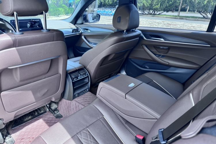 Used BMW 5 Series New Energy 2022 Second Facelift 535Le Pioneer Edition M Sport Package Interior 2