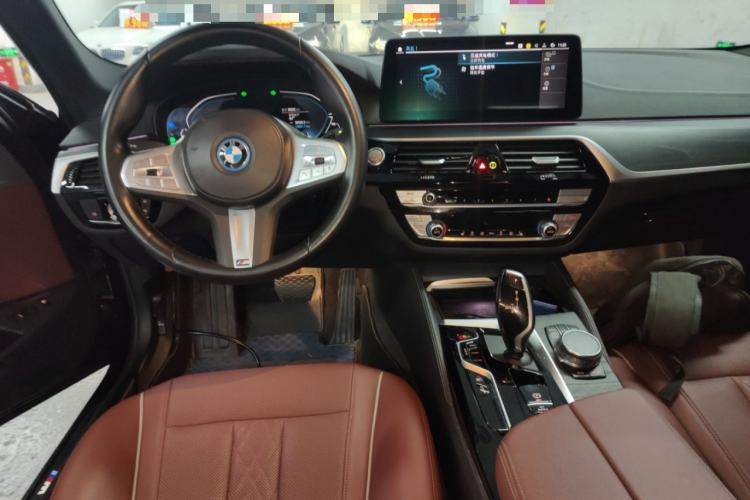 Used BMW 5 Series New Energy 2022 Second Facelift 535Le M Sport Package Interior 2