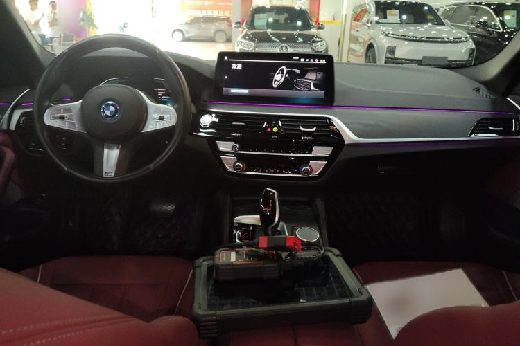 Used BMW 5 Series New Energy 2022 Second Facelift 535Le M Sport Package Interior 2