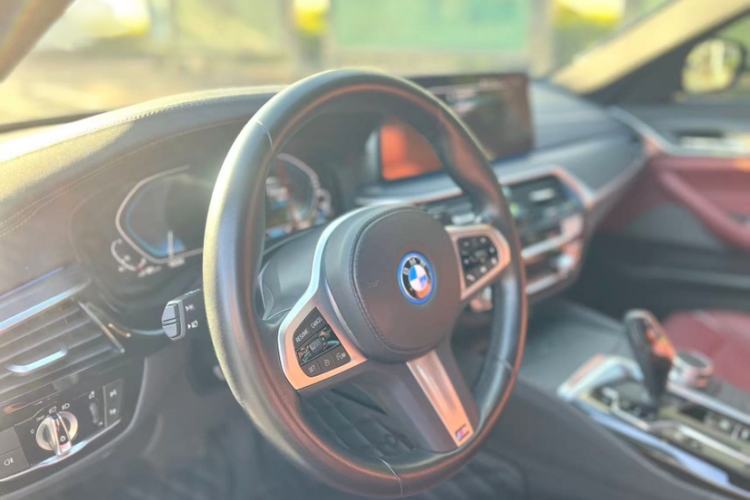 Used BMW 5 Series New Energy 2022 Second Facelift 535Le Luxury Package Interior 2