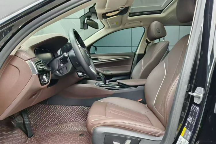 Used BMW 5 Series New Energy 2022 Updated Version 535Le Luxury Package Interior 2