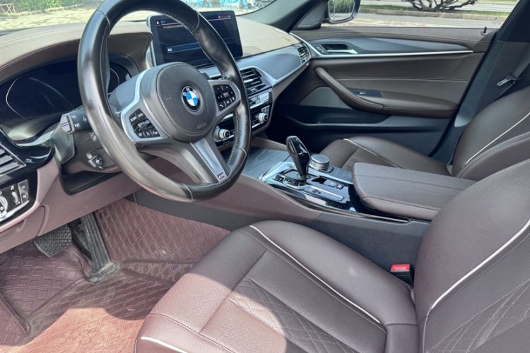 Used BMW 5 Series New Energy 2022 Second Facelift 535Le Pioneer Edition M Sport Package Interior 3