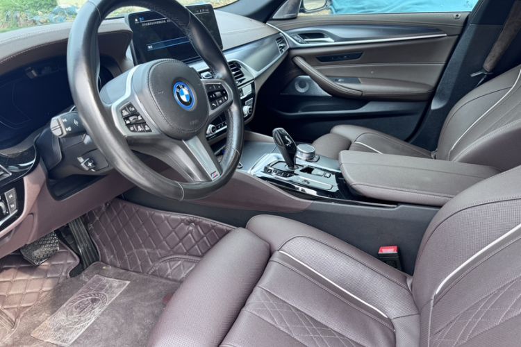 Used BMW 5 Series New Energy 2022 535Le Pioneer Edition M Sport Package Interior 3