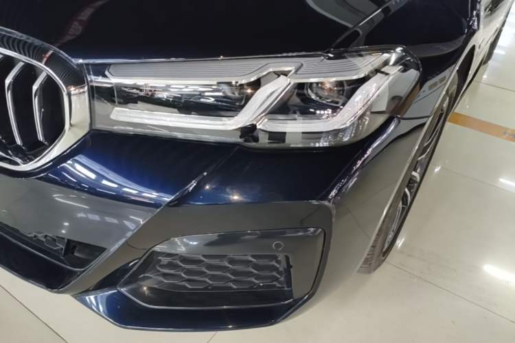 Used BMW 5 Series New Energy 2022 Restyled 535Le M Sport Package Left Front Headlight