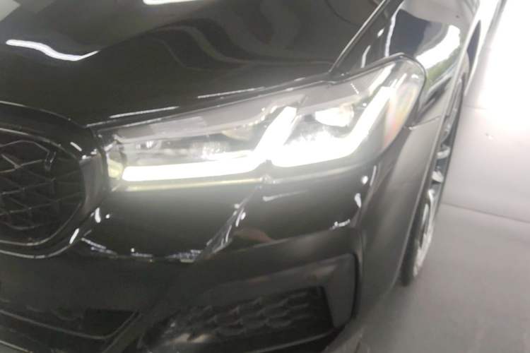 Used BMW 5 Series New Energy 2022 Restyled 535Le M Sport Package Left Front Headlight