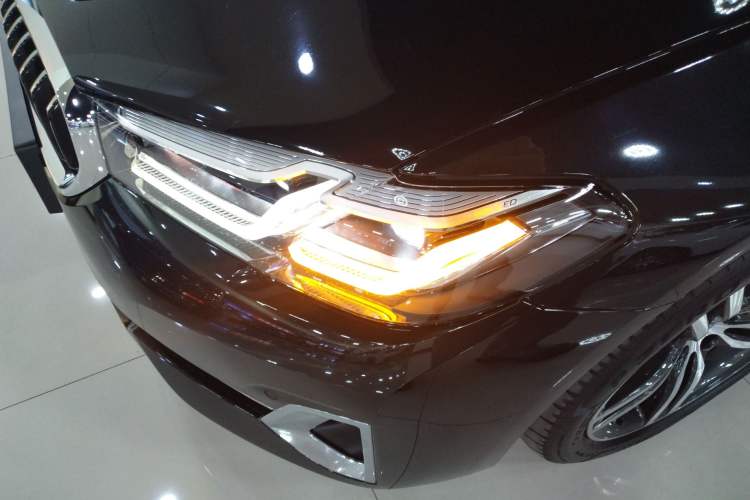 Used BMW 5 Series New Energy 2022 Updated Version 535Le Luxury Package Left Front Headlight