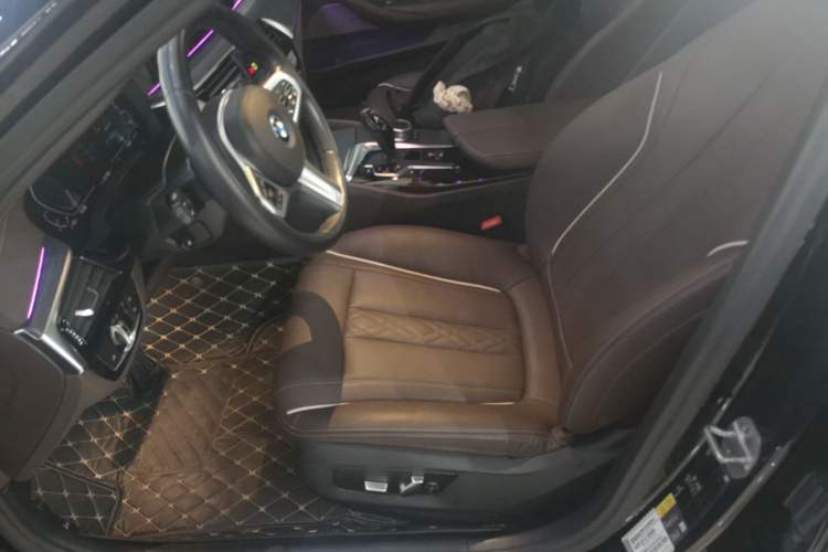 Used BMW 5 Series New Energy 2022 535Le M Sport Package Left Front Seat
