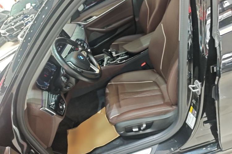 Used BMW 5 Series New Energy 2022 Updated Version 535Le Luxury Package Left Front Seat