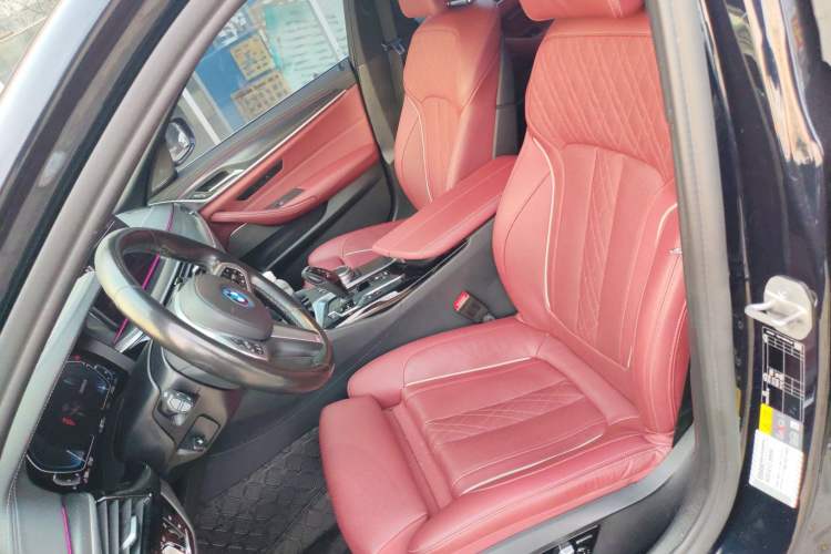 Used BMW 5 Series New Energy 2022 535Le Pioneer Edition M Sport Package Left Front Seat