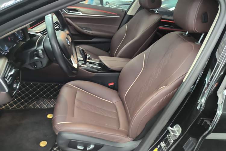 Used BMW 5 Series New Energy 2022 Updated Version 535Le Luxury Package Left Front Seat