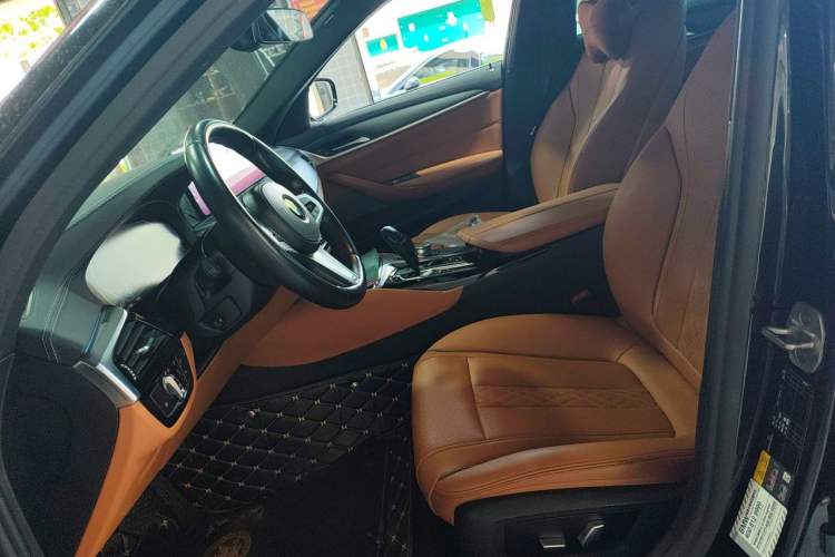 Used BMW 5 Series New Energy 2022 535Le M Sport Package Left Front Seat