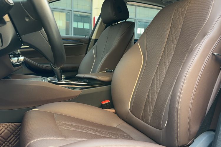 Used BMW 5 Series New Energy 2022 Second Facelift 535Le Luxury Package Left Front Seat