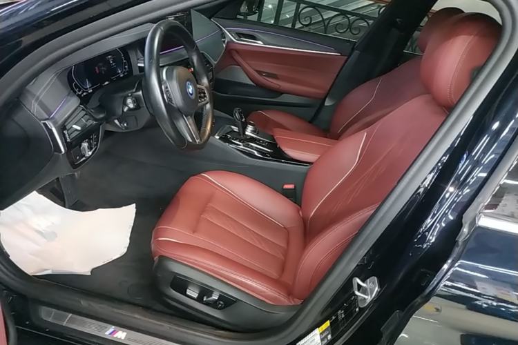 Used BMW 5 Series New Energy 2022 535Le M Sport Package Left Front Seat
