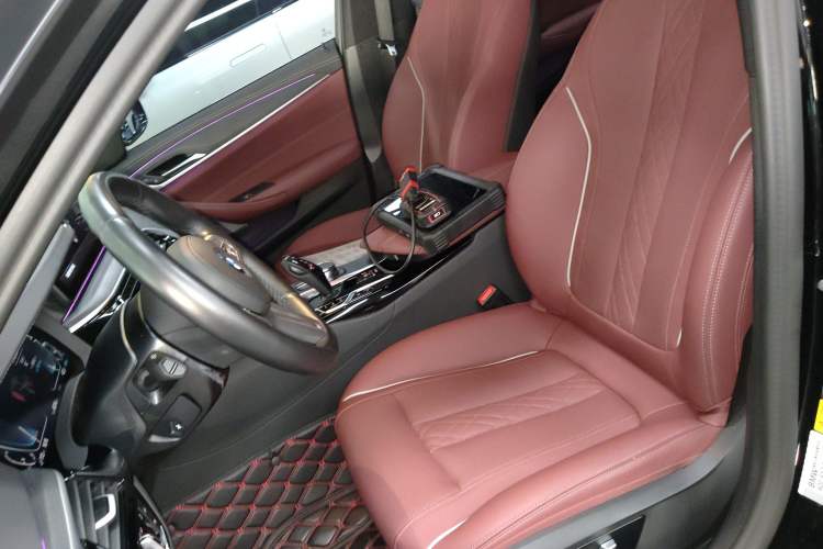 Used BMW 5 Series New Energy 2022 Second Facelift 535Le M Sport Package Left Front Seat