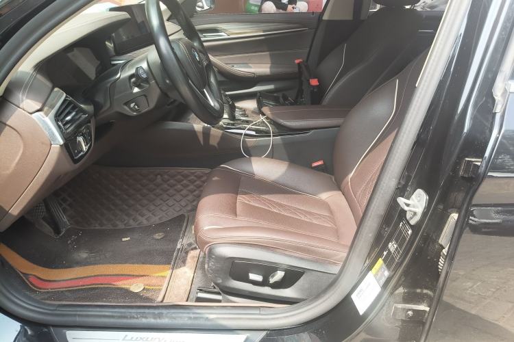 Used BMW 5 Series New Energy 2022 Updated Version 535Le Luxury Package Left Front Seat