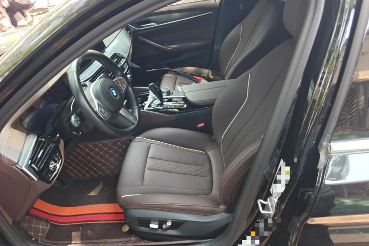 Used BMW 5 Series New Energy 2022 Restyled 535Le M Sport Package Left Front Seat