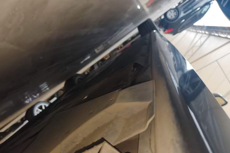 Used BMW 5 Series New Energy 2022 Second Facelift 535Le Pioneer Edition M Sport Package Left Side Sill