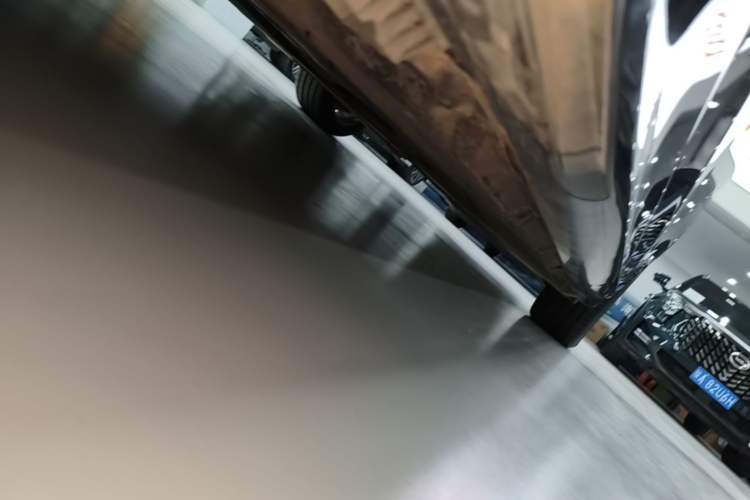 Used BMW 5 Series New Energy 2022 Restyled 535Le M Sport Package Left Side Sill