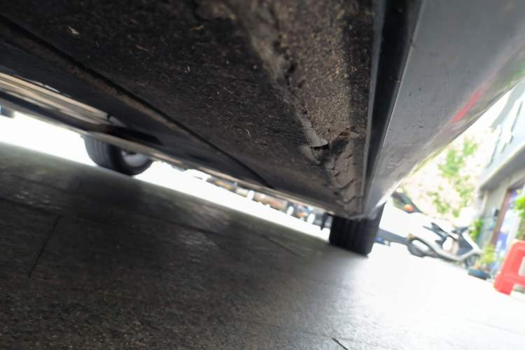 Used BMW 5 Series New Energy 2022 Updated Version 535Le Luxury Package Left Side Sill