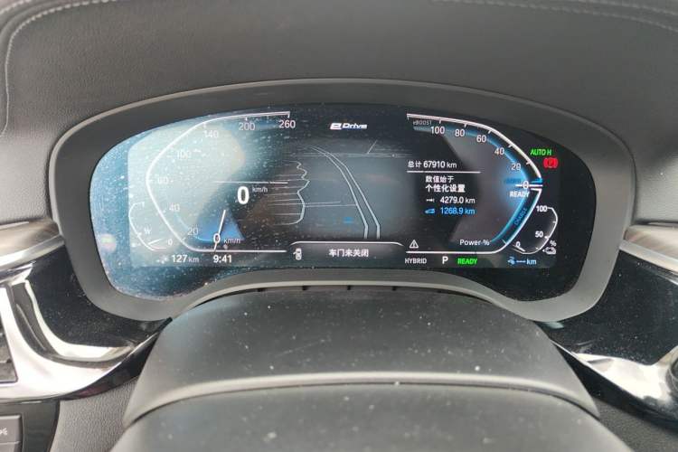 Used BMW 5 Series New Energy 2022 535Le Luxury Package Odometer Close Up