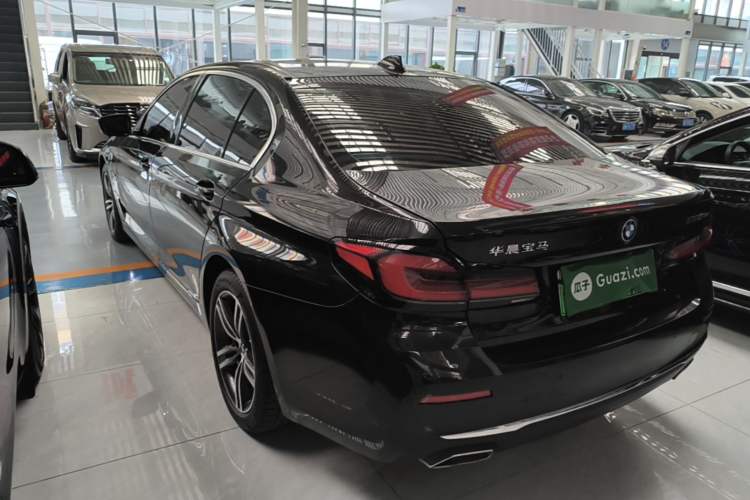 Used BMW 5 Series New Energy 2022 Updated Version 535Le Luxury Package Rear Left 45 Deg