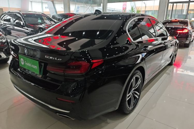 Used BMW 5 Series New Energy 2022 Updated Version 535Le Luxury Package Rear Right 45 Deg
