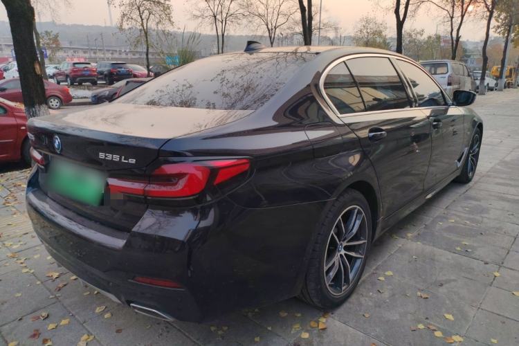 Used BMW 5 Series New Energy 2022 535Le Pioneer Edition M Sport Package Rear Right 45 Deg
