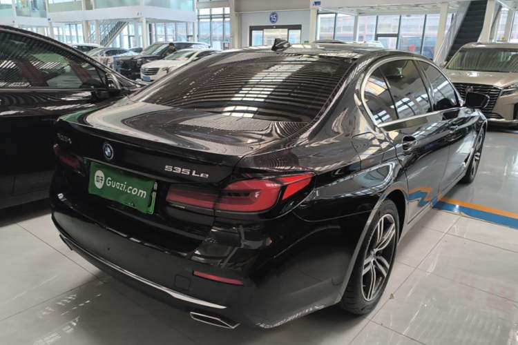 Used BMW 5 Series New Energy 2022 Updated Version 535Le Luxury Package Rear Right 45 Deg