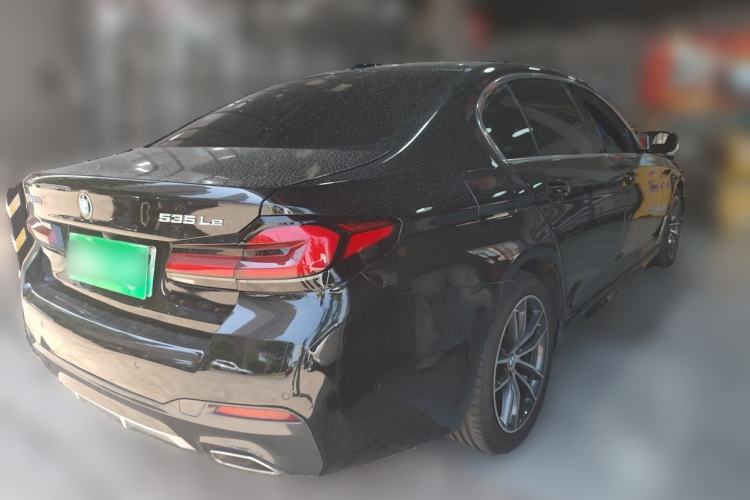 Used BMW 5 Series New Energy 2022 535Le M Sport Package Rear Right 45 Deg