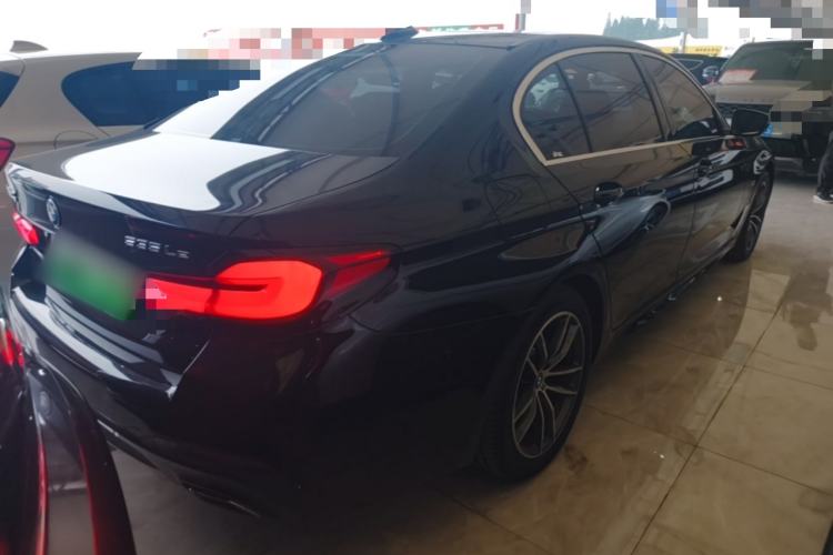Used BMW 5 Series New Energy 2022 Second Facelift 535Le Pioneer Edition M Sport Package Rear Right 45 Deg