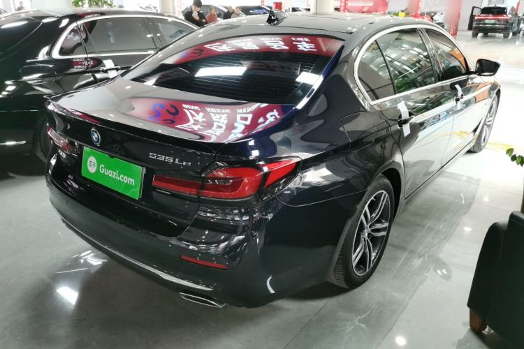 Used BMW 5 Series New Energy 2022 Updated Version 535Le Luxury Package Rear Right 45 Deg