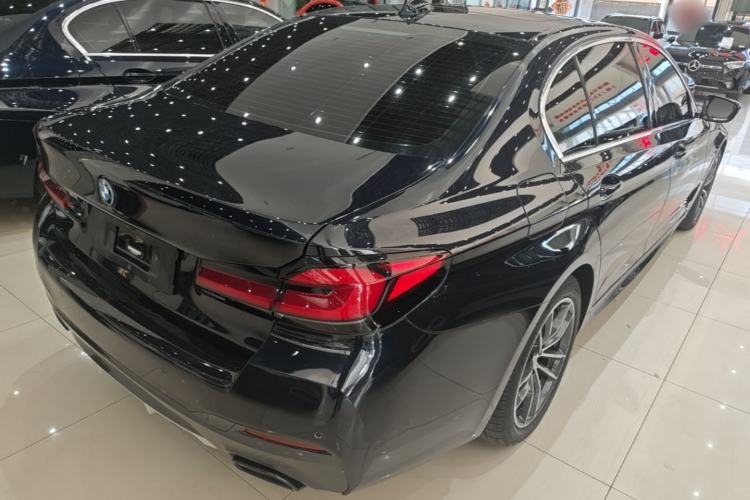 Used BMW 5 Series New Energy 2022 Restyled 535Le Pioneer Edition M Sport Package Rear Right 45 Deg