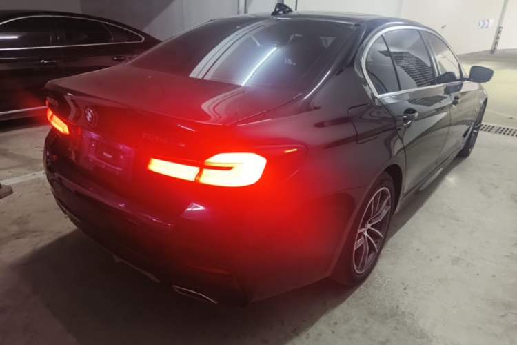 Used BMW 5 Series New Energy 2022 Restyled 535Le M Sport Package Rear Right 45 Deg