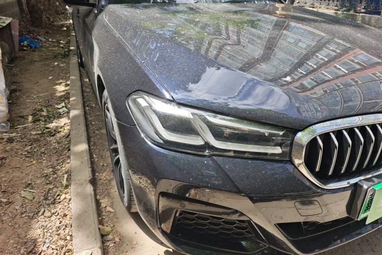 Used BMW 5 Series New Energy 2022 Restyled 535Le M Sport Package Right Front Headlight