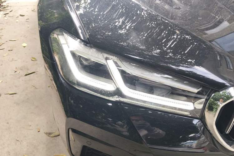Used BMW 5 Series New Energy 2022 Second Facelift 535Le Pioneer Edition M Sport Package Right Front Headlight