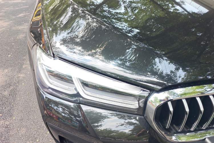 Used BMW 5 Series New Energy 2022 Restyled 535Le M Sport Package Right Front Headlight